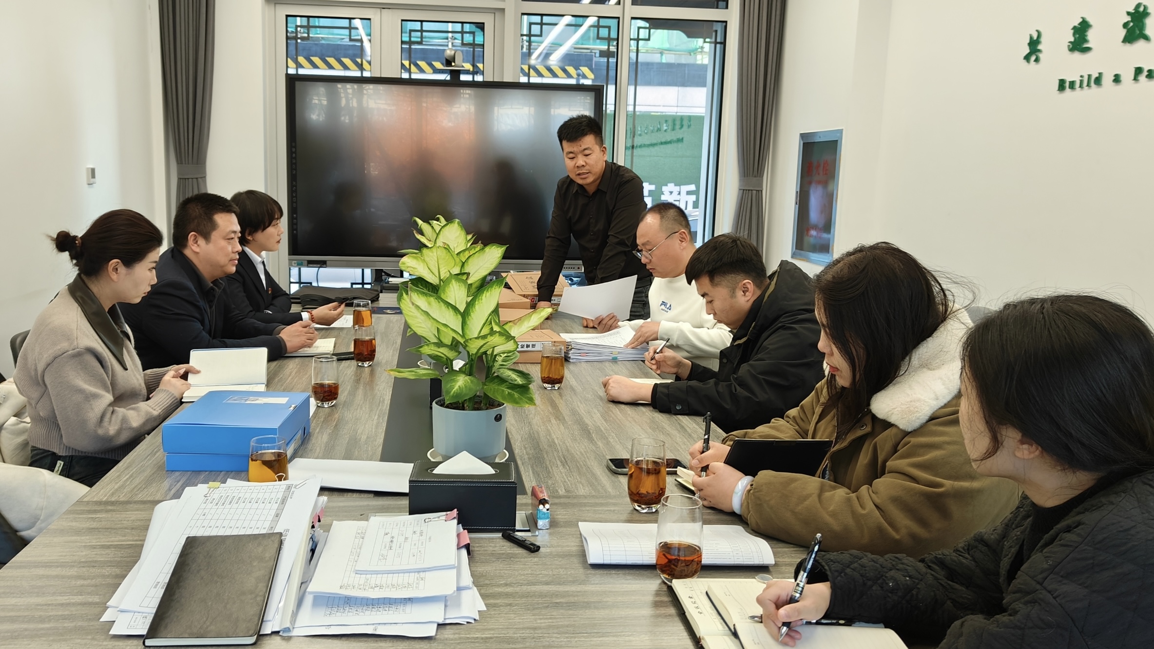 1704437494699750.jpg 2.jpg